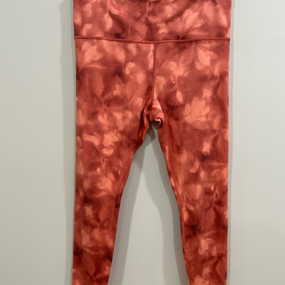 Athleta Elation Leggings Size M